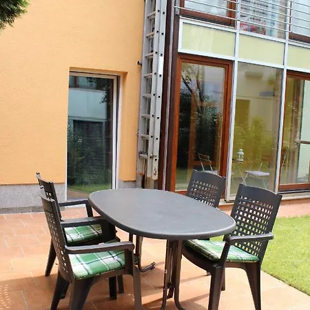 Casa Feliz Apartment *